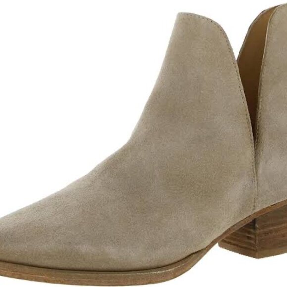 Free People Charm Double V Pointed Toe Camel Suede Leather Ankle Boot Size 38 - Picture 1 of 11